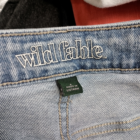 Wild Fabel Denim Jeans size 4 ripped  stressed/ look - Picture 8 of 16